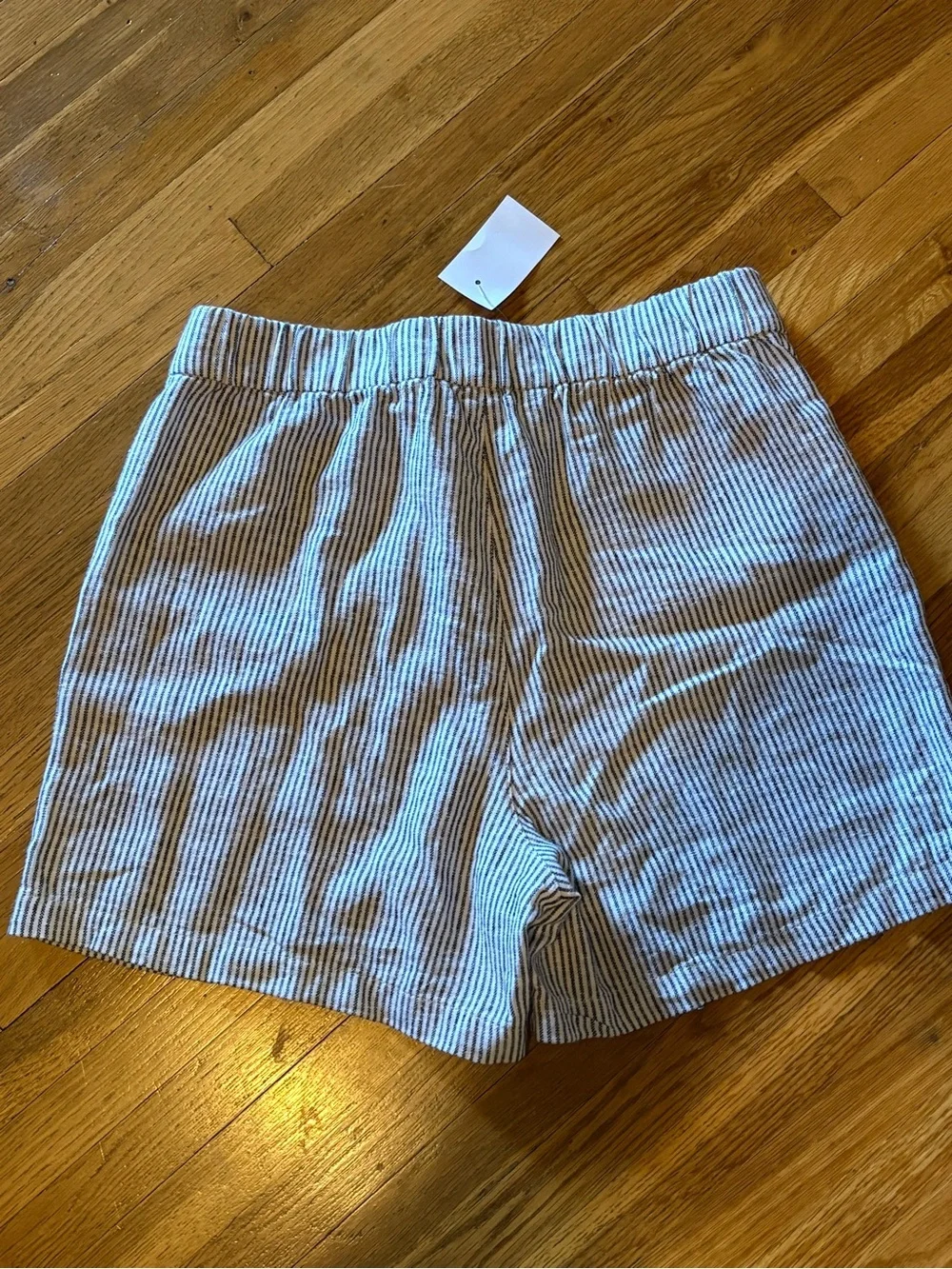 J. Crew Striped Womens Shorts in Navy & White Size XXS New - Picture 2 of 3